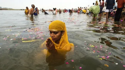 Şapte tineri s-au înecat în Gange, în timp ce îşi făceau selfie-uri