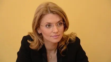 Alina Gorghiu: PNL propune ca parlamentarii condamnaţi să nu îşi mai poată exercita mandatul