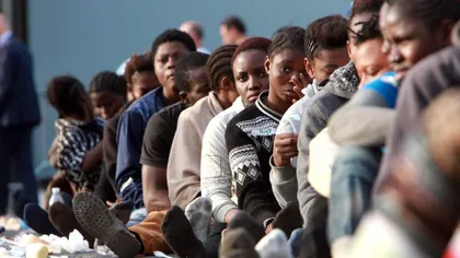 Austria încurajază Ungaria să creeze centre hotspot pentru migranţii din afara UE