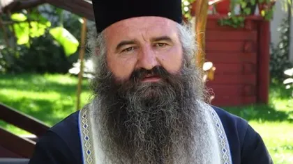 Credincioşii bat sute de kilometri ca să ajungă în Bucureşti, la duhovnicul Ciprian: 
