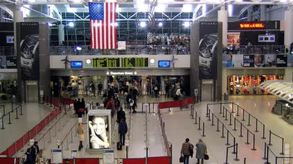 Alertă cu bombă la New York! Terminalul aeroportului JFK, evacuat din cauza unui pachet suspect