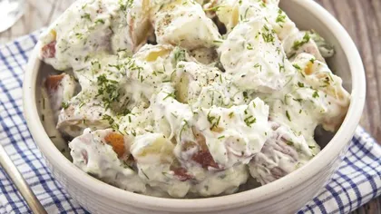 Reţeta zilei: Salată tzatziki cu cartofi