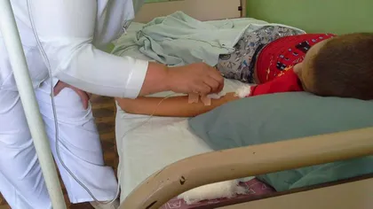 ŞOCANT! Două asistente medicale, surprinse în stare de ebrietate într-un spital de copii din Chişinău