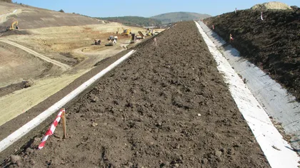 Autostrada Gilău-Nădăşelu care ar putea fi terminată în 2016 nu va duce nicăieri