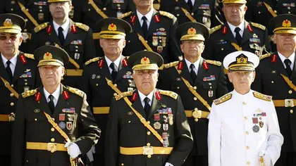Val de epurări în armata Turciei: Generali de marcă au demisionat