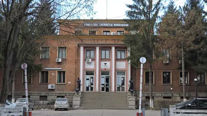 Angajaţii Complexului Energetic Hunedoara depun plângeri penale împotriva directorului general