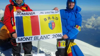 Primarul din Brad şi un poliţist din localitate au cucerit vârful Mont Blanc