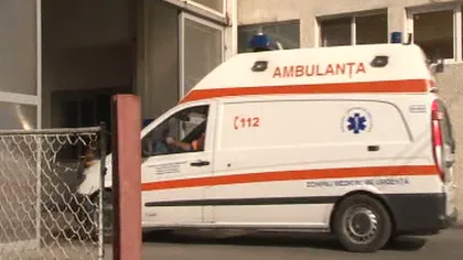 Opt elevi din Bucureşti au ajuns la spital din tabără. Există suspiciuni de toxiinfecţie alimentară