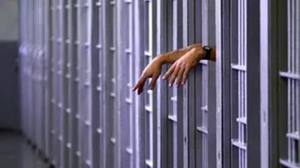 Surprize la penitenciar: Ce a descoperit un gardian în celula unui deţinut