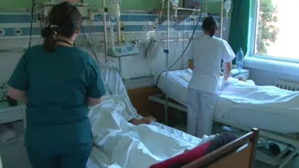 Cu cât au fost amendate spitalele din Alba Iulia şi Blaj, după ce o fetiţă a murit înţepându-se într-un cui