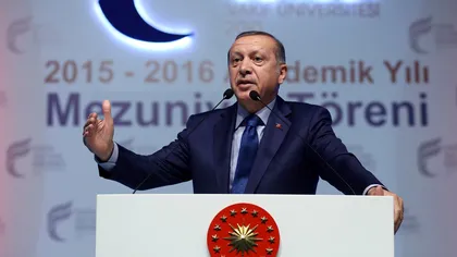 Turcia ameninţă UE: Acordul privind refugiaţii nu va fi posibil fără ridicarea obligativităţii vizelor