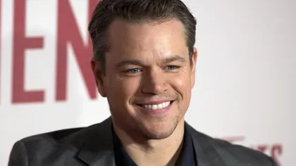 Matt Damon poartă extensii de păr?