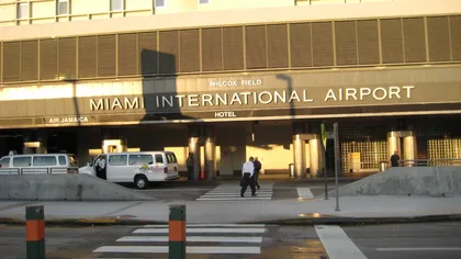 Doi oameni au murit într-un incident armat produs în parcarea aeroportului din Miami
