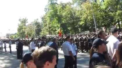 Proteste la Chişinău, în ziua celebrării a 25 de ani de la obţinerea independenţei de către Republica Moldova