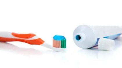 Utilizări surprinzătoare ale pastei de dinţi în gospodărie