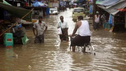 Peste 430.000 de persoane au fost strămutate din cauza inundaţiilor din Myanmar