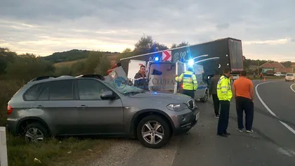 Accident MORTAL în Cluj. Şoferul unei maşini şi-a pierdut viaţa după ce un TIR a intrat în el