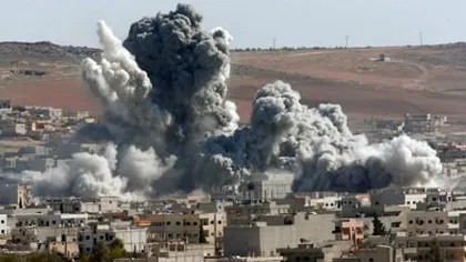 Cel puţin 17 oameni au murit în urma unor bombardamente puternice ce au avut loc în zona rurală a provinciei Hama din Siria