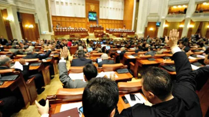 Camera Deputaţilor: Trebuie să dăm posibilitatea viitorului Guvern să-şi susţină în faţa Parlamentului proiectul de buget