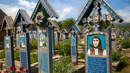 Cimitirul Vesel din Săpânţa, în topul celor mai bizare locuri din lume