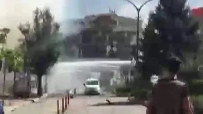 EXPLOZIE cu maşină-capcană în Turcia: 48 de persoane au fost rănite VIDEO