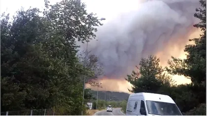 Atenţionare de călătorie pentru români: Grecia, STARE DE URGENŢĂ din cauza incendiilor de pe insula Thasos VIDEO