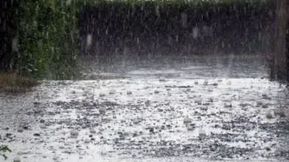 COD PORTOCALIU de precipitaţii abundente în mai multe zone din ţară