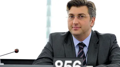 Liderul conservatorilor croaţi Andrej Plenkovic, desemnat în funcţia de prim-ministru