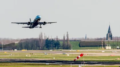 Două avioane au evitat la limită o coliziune pe pista aeroportului din Bruxelles