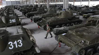 Rusia îşi construieşte baze militare în Vietnam şi Cuba