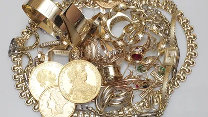 Fiscul a scos la vânzare zeci de kilograme de bijuterii din aur şi argint