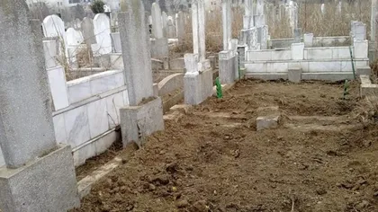 După scandalul moscheii, Gabriela Firea alocă GRATUIT teren pentru construcţia unui cimitir musulman lângă Bucureşti