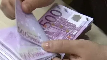 Copiii născuţi în ultimii cinci ani trebuie să primească de la stat 500 de euro