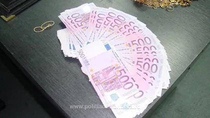 200.000 de euro, 3 kg de bijuterii şi un lingou, confiscate la Vama Giurgiu