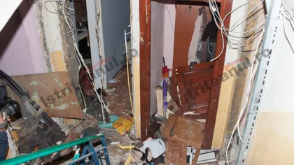 Explozie într-un bloc din Bistriţa: 9 oameni răniţi, 100 evacuaţi, 60 de apartamente distruse VIDEO UPDATE