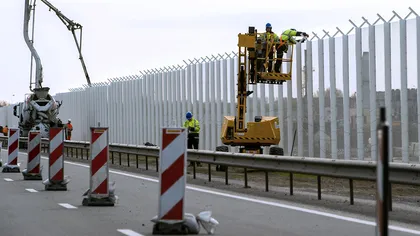 Primăria franceză din Calais NU poate opri construcţia ZIDULUI britanic împotriva imigranţilor