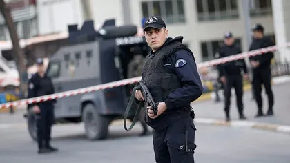 Turcia: Doi terorişti kamikaze s-au aruncat în aer când poliţia a vrut să îi aresteze