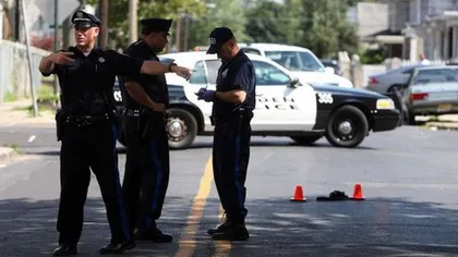 Panică în SUA după ce un individ şi-a decapitat rudele, a împuşcat doi poliţişti şi s-a lăudat pe facebook cu faptele sale