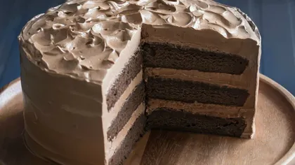 Desertul Zilei: Tort de ciocolată