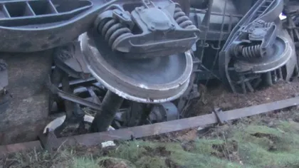 Un tren de pasageri a deraiat în apropiere de New York. Zeci de persoane au fost rănite