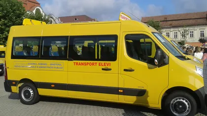 Alegeri parlamentare 2016. Şoferul unui microbuz şcolar, cercetat după ce a transportat oameni de la un miting electoral