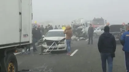 ACCIDENTE în lanţ pe Autostrada Soarelui din cauza gheţii. Peste 20 de persoane, rănite. Anchetă la Compania de Drumuri. UPDATE VIDEO