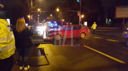 Accident rutier în Iaşi: Două autoturisme s-au ciocnit violent VIDEO