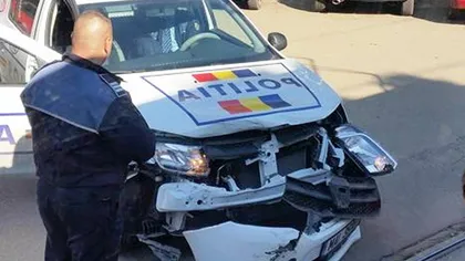 ACCIDENT cu maşina de Poliţie în Piaţa Victoriei din Bucureşti. O femeie a fost rănită