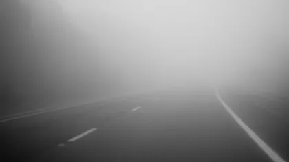 Risc de polei şi ceaţă densă pe Autostrada Soarelui