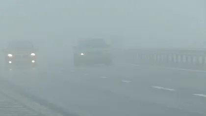 Atenţie la ceaţă! Un nou accident pe autostradă, între un TIR şi o autoutilitară