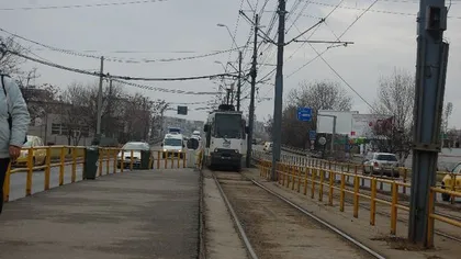 Lucrări pe Şoseaua Giurgiului, după ce Apa Nova a constatat tasarea liniei de tramvai şi avarierea canalului colector