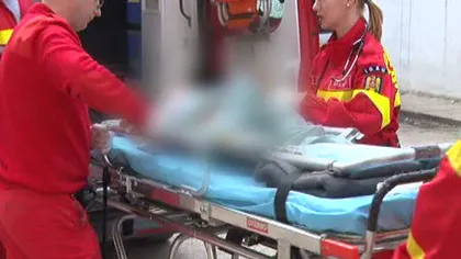 Fetiţă de cinci ani căzută de la etaj. Un elicopter SMURD a intervenit