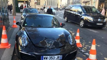 Maşină Porsche Carrera S de 150.000 de euro, detonată de geniştii francezi în centrul Parisului pe motiv că era parcată neregulamentar