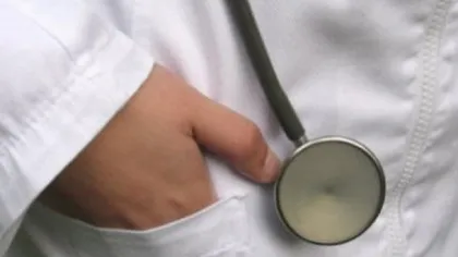 Un medic din Bihor, trimis în judecată după ce a luat şpagă de peste 150 de ori